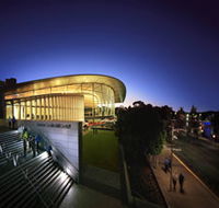 Adelaide Convention Centre - New Castle Holiday
