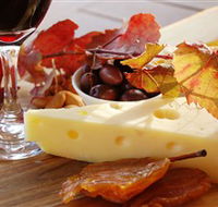 McLaren Vale Cheese and Wine Trail - New Castle Holiday