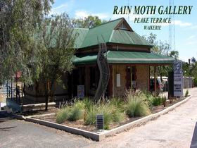 Holder Siding SA New Castle Holiday