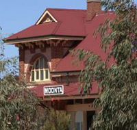 Moonta Tourist Office - New Castle Holiday