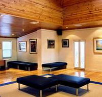 Pikes Wines - New Castle Holiday