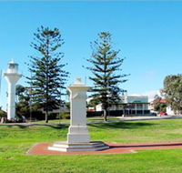 Historic Wallaroo Town Drive - New Castle Holiday