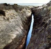 Woakwine Cutting - New Castle Holiday