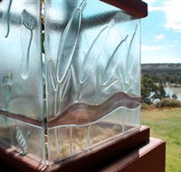 Riverglen View Art Studio and Gallery - New Castle Holiday