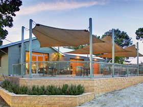 Partalunga Vineyard - New Castle Holiday 0