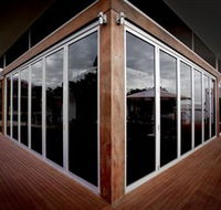 Artisans of Barossa - New Castle Holiday