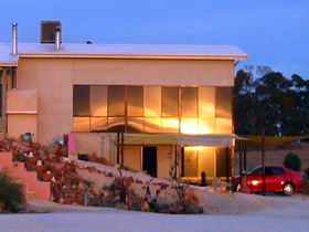Mt Surmon Wines - Scarlattis Gallery - New Castle Holiday 0