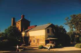 Knappstein Enterprise Winery And Brewery - New Castle Holiday 0