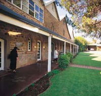 Annies Lane - New Castle Holiday