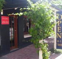 Craneford Wines - New Castle Holiday