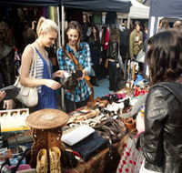 Gilles Street Market - New Castle Holiday