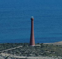 Troubridge Hill Lighthouse - New Castle Holiday