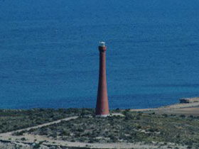 Troubridge Hill Lighthouse - New Castle Holiday 0