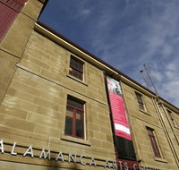 Quoll Artists Gallery - New Castle Holiday