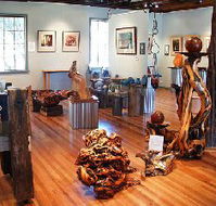 Cove Gallery - New Castle Holiday