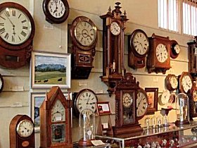 Clockwise - New Castle Holiday 0