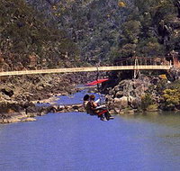 Launceston Cataract Gorge  Gorge Scenic Chairlift - New Castle Holiday