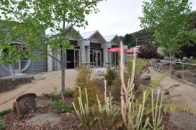Tin Dragon Interpretation Centre And Cafe - New Castle Holiday 0