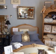 Monclair of Latrobe   Madame M  CAFE - New Castle Holiday