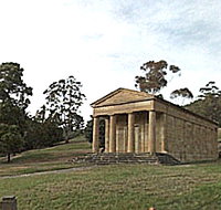 Lady Franklin Gallery and Ancanthe Park - New Castle Holiday