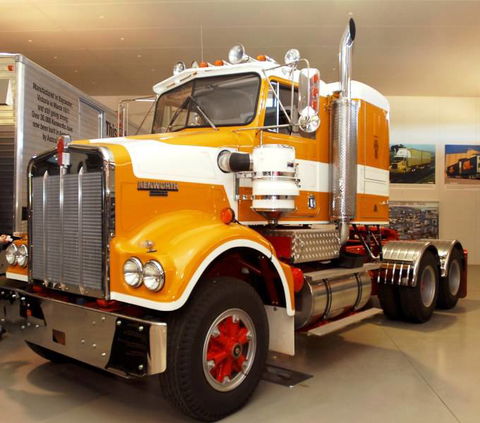 National Road Transport Hall Of Fame - New Castle Holiday 4