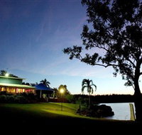 Lake Bennett Resort - New Castle Holiday