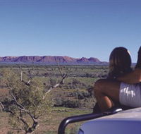 Tnorala/Gosse Bluff Conservation Reserve - New Castle Holiday