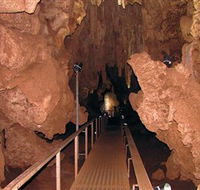 Cutta Cutta Caves Nature Park - New Castle Holiday