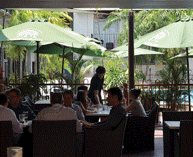 The Cav - New Castle Holiday