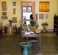 Lyons Cottage - New Castle Holiday