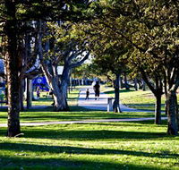 Paradise Point Parklands - New Castle Holiday