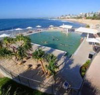 Kings Beach - Beachfront Salt Water Pool - New Castle Holiday