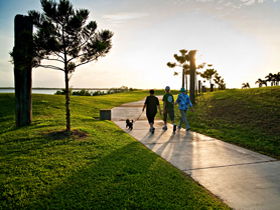 Bluewater Trail - New Castle Holiday 0