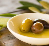 Bunnyconnellen Olive Grove and Vineyard - New Castle Holiday