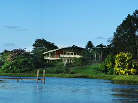 Mackay Regional Botanic Gardens - New Castle Holiday 0