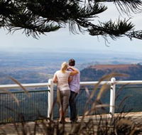 Picnic Point Lookout And Parkland - New Castle Holiday