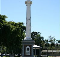 World War I Memorial Cenotaph and Jubilee Park - New Castle Holiday