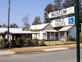 Nebo Museum - New Castle Holiday 0