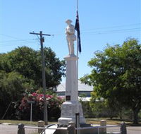 Aramac War Memorial - New Castle Holiday