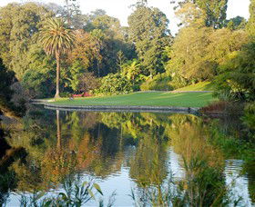 Royal Botanic Gardens Melbourne - New Castle Holiday 0