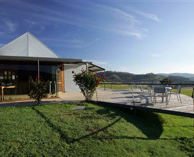Dalwhinnie Wines - New Castle Holiday 0