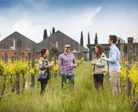 Willow Creek Vineyard - New Castle Holiday 0