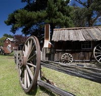 Old Gippstown - New Castle Holiday