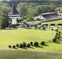 Mitchelton Winery - New Castle Holiday