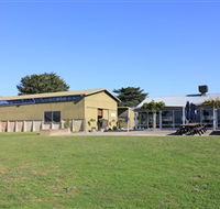 Train Trak Wines - New Castle Holiday