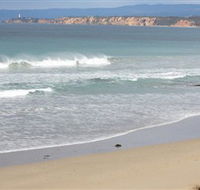 Lorne Beach Club - New Castle Holiday
