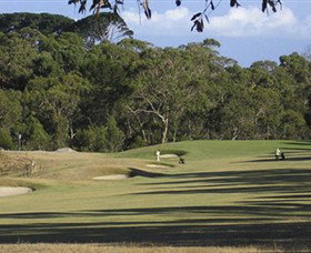 Mt Martha Golf Course - New Castle Holiday 0