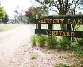 Squitchy Lane Vineyard - New Castle Holiday 0