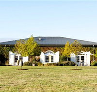 Dominique Portet - New Castle Holiday