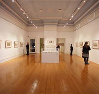 Ararat  Gallery TAMA - New Castle Holiday